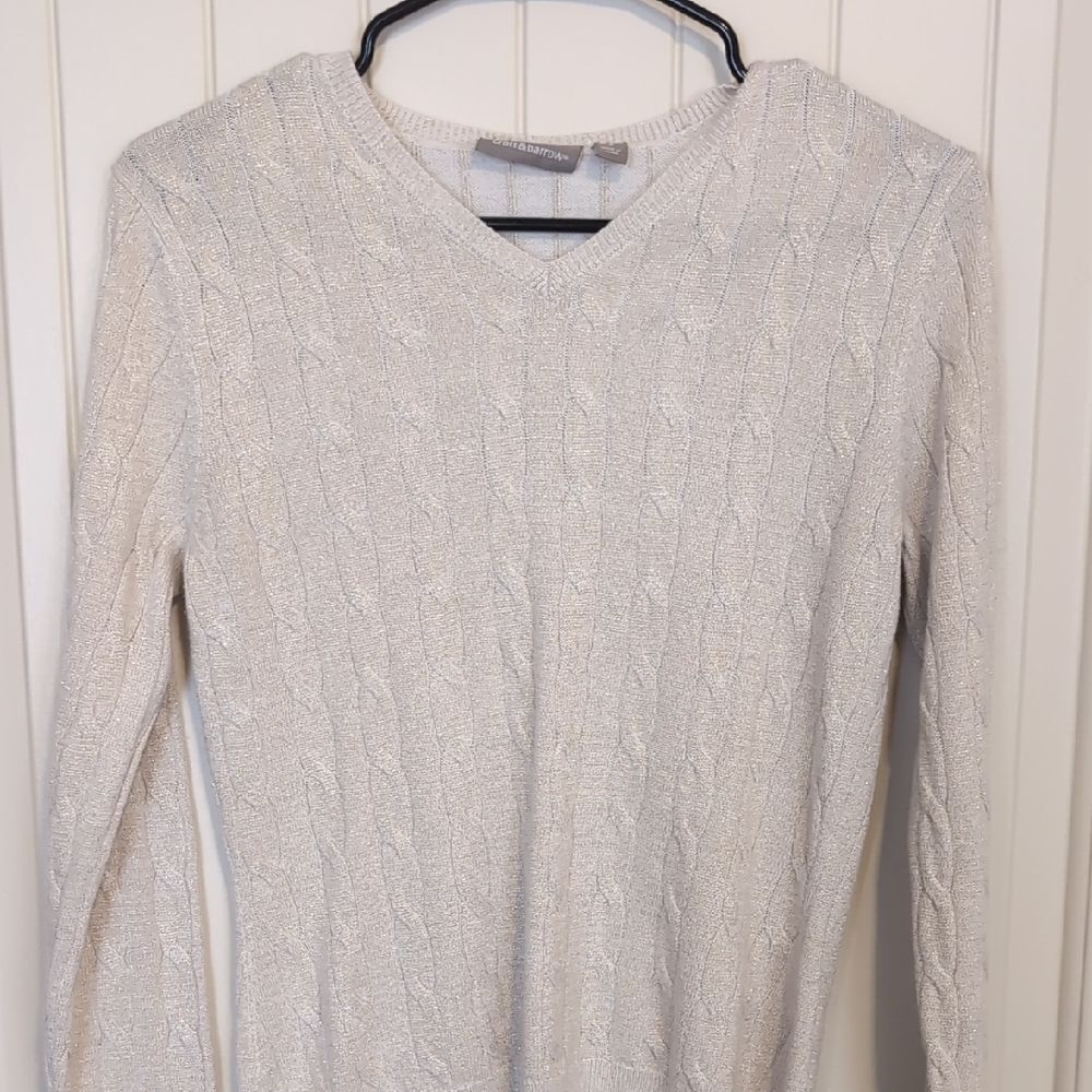 Croft & Barrow Women's Light Cream V-Neck Sweater